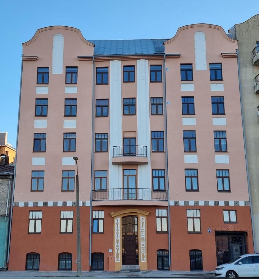 Riverside Promenade Apartment S Рига Экстерьер фото